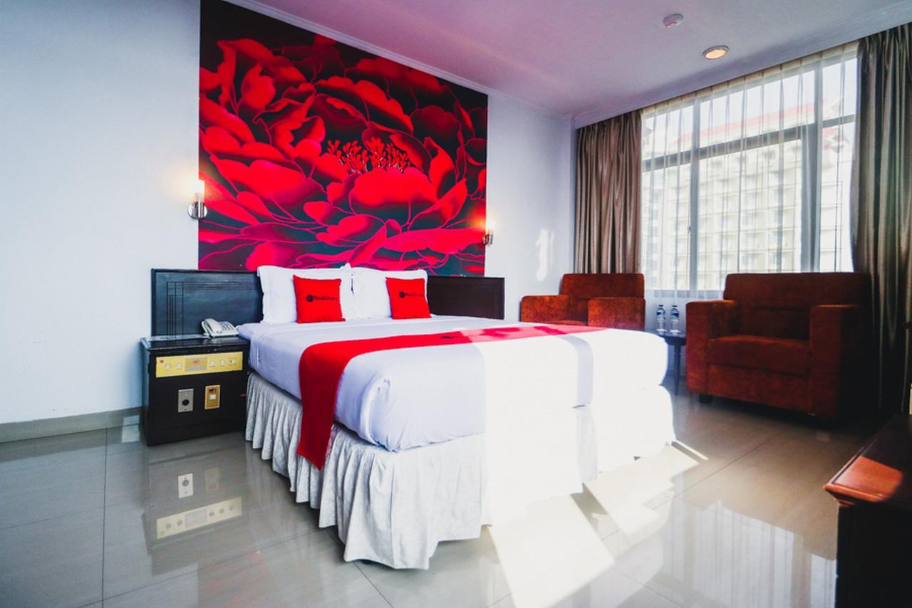 Hotel Reddoorz Plus Near Mall Ratu Indah 2 Macasar Exterior foto