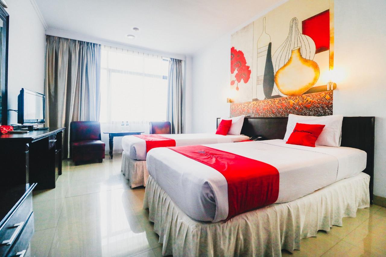 Hotel Reddoorz Plus Near Mall Ratu Indah 2 Macasar Exterior foto